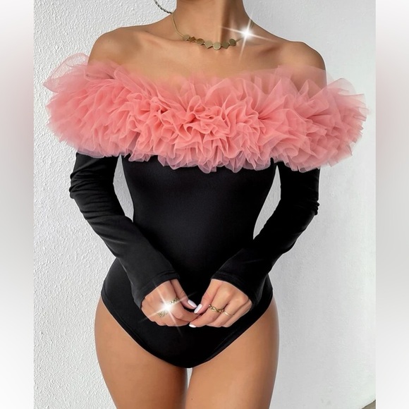 Exaggerated Ruffle Off the Shoulder Bodysuit - Picture 3 of 4